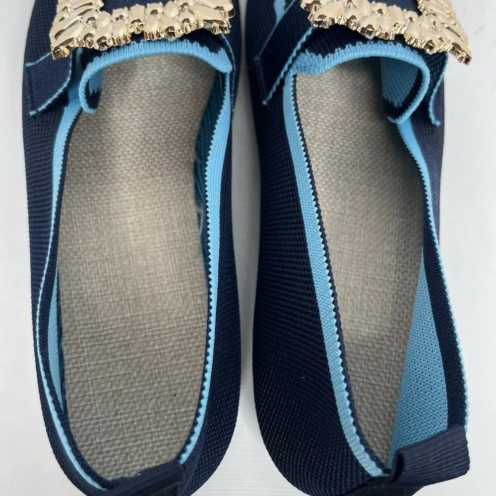 The Unbranded Brand women knit